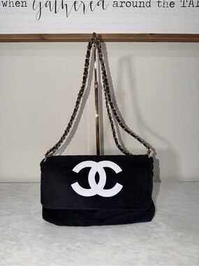 Black Shoulder Bag with White Interlocking Logo and Chain Strap